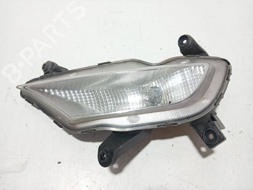Used Right front fog light Right front fog light 39502598 39502598