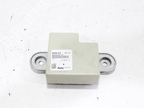 Used Electronic module BMW 5 (F10) 530 d xDrive (258 hp) 18666072