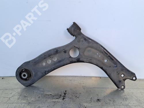 Used Right front suspension arm VW GOLF VII (5G1, BQ1, BE1, BE2) [2012-2021]  9157928