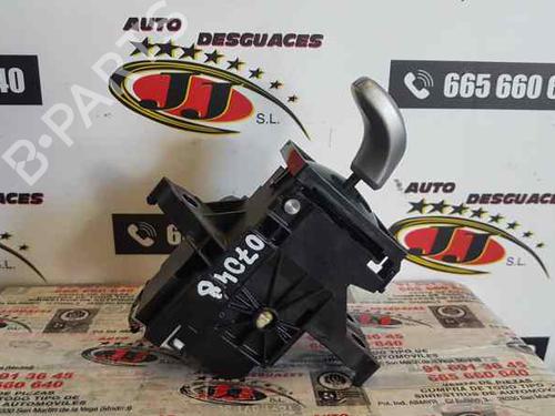 Gear lever TOYOTA PRIUS (_W3_) 1.8 Hybrid (ZVW3_) | BP7407031M90 