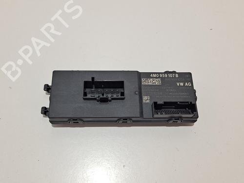 Used Electronic module AUDI A4 B9 Avant (8W5, 8WD) 2.0 TDI (150 hp) 9817500