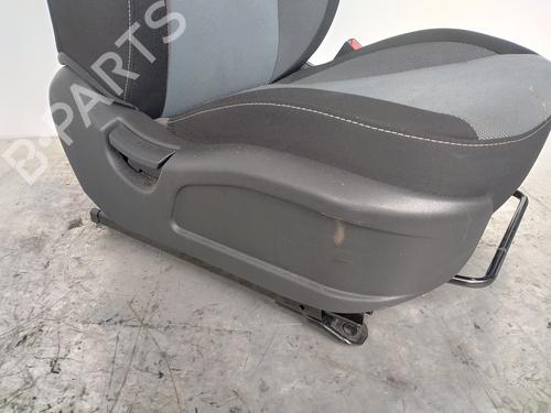 Right front seat HYUNDAI i20 ACTIVE (IB, GB) 1.0 T-GDI | BP9221101C16 
