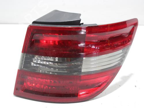 Right taillight MERCEDES-BENZ B-CLASS Sports Tourer (W245) B 200 CDI (245.208) | BP19125528C35 