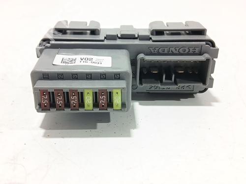 Fuse box HONDA CR-V IV (RM_) 1.6 i-DTEC (RE6) | BP30933427E1
