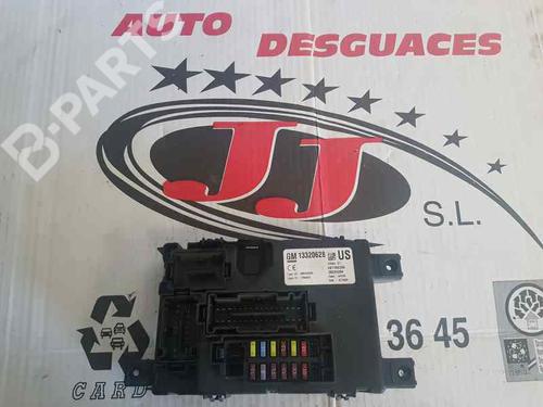 Used Fuse box OPEL CORSA D (S07) 1.3 CDTI (L08, L68) (75 hp) 5136255