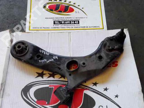 Used Left front suspension arm TOYOTA AURIS (_E18_) [2012-2019]  5136531