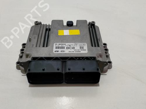 Computer motormanagement HYUNDAI TUCSON (TL, TLE) 1.7 CRDi (116 hp) 9515178