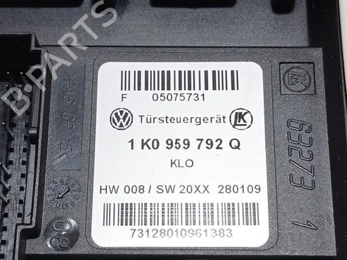 Right front window motor VW GOLF VI (5K1)  | BP27711307E20 