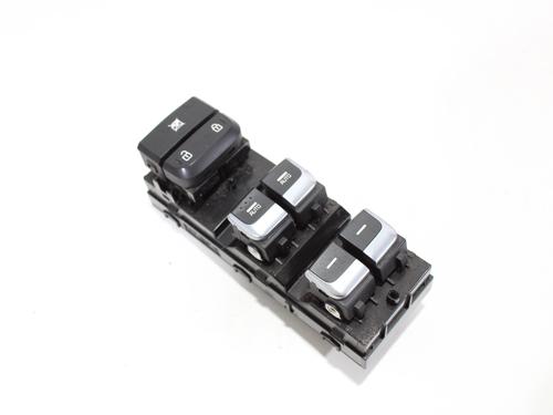 Used Left front window switch KIA SPORTAGE IV (QL, QLE) 1.6 CRDi (116 hp) 15802885