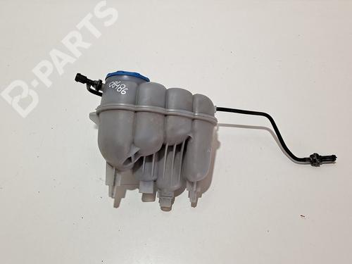 expansion-tank-audi-a4-b9-8w2-8wc-14-tfsi-8w0121405f-2015-7887233 main image