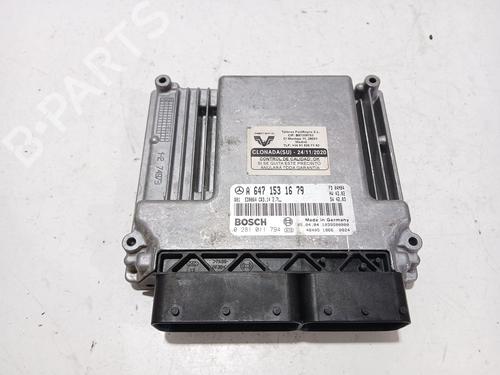 engine-control-unit-ecu-mercedes-benz-e-class-w211-2002-2003-2004-2005-2006-2007-2008-2009-35900841 main image