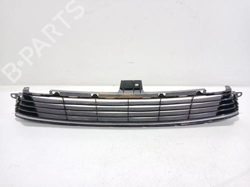 Used Grille TOYOTA AURIS (_E18_) 1.8 Hybrid (ZWE186_, ZWE186R) (136 hp) 30727867