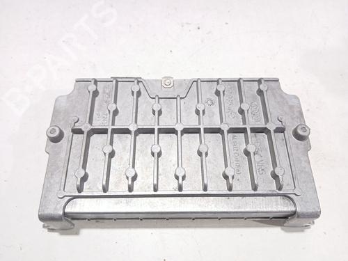 Módulo eletrónico Módulo eletrónico AUDI A4 B8 Avant (8K5) 2.0 TDI (143 hp) 33853999 33853999