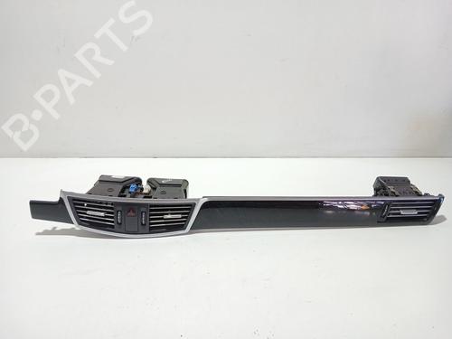 Used Air vent MERCEDES-BENZ E-CLASS (W212) E 300 (212.054) (231 hp) 29211997
