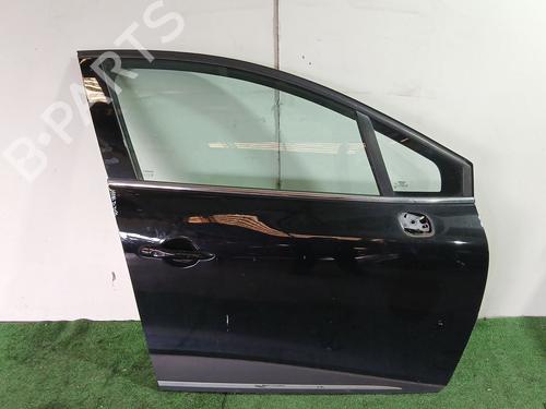 right-front-door-renault-clio-iv-bh_-2012-2013-2014-2015-2016-2017-2018-2019-2020-2021-32499364 main image