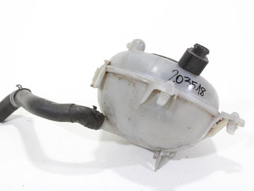 Expansion tank SEAT ATECA (KH7, KHP) 1.4 TSI 4Drive 5Q0121407F