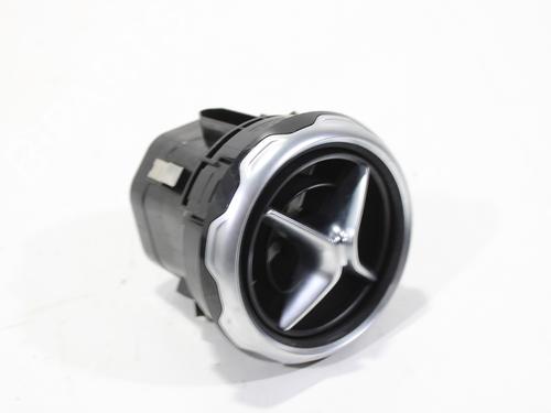 Used Air vent MERCEDES-BENZ GLA-CLASS (X156) [2013-2022]  16422865