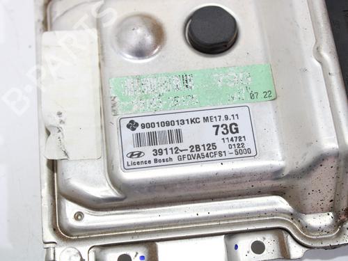Engine control unit (ECU) HYUNDAI i30 (FD)  | BP15249198M57 