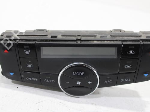 Climate control NISSAN PULSAR Hatchback (C13) 1.5 dCi | BP17577054I5 