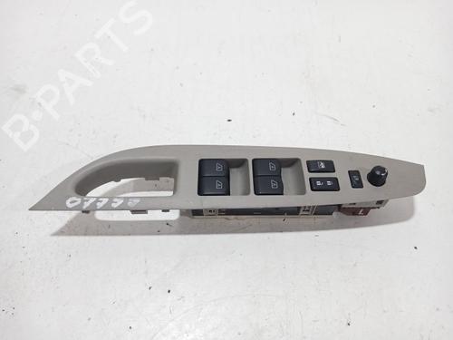 Used Left front window switch Left front window switch INFINITI G Saloon [2007-2026] 38950976 38950976