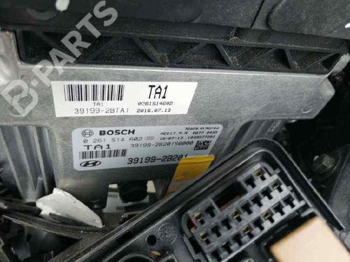 Used Engine control unit (ECU) HYUNDAI TUCSON (TL, TLE) 1.6 GDi (132 hp) 5140047