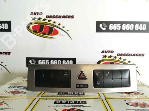 Used Switch MERCEDES-BENZ C-CLASS (W203) C 220 CDI (203.006, 203.008) (143 hp) 5136548