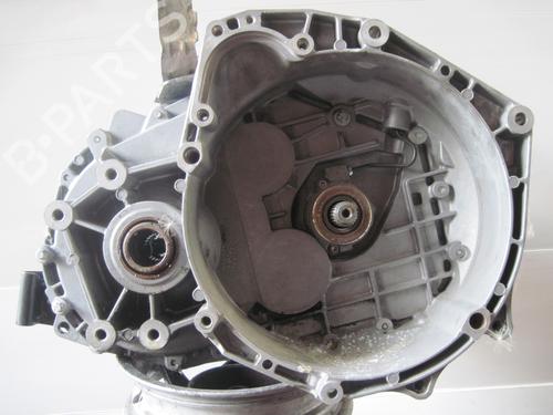 Used Gearbox OPEL VECTRA C Estate (Z02) 1.9 CDTI (F35) (150 hp) 7631481