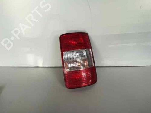 Høyre baklys VW CADDY III Box Body/MPV (2KA, 2KH, 2CA, 2CH) 1.9 TDI (105 hp) 6213279