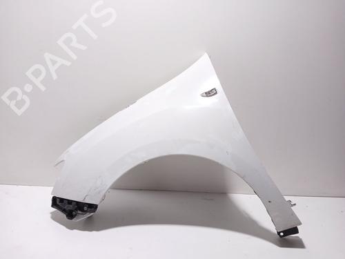Used Left front fenders DACIA SANDERO II 1.5 dCi 75 / Blue dCi 75 (B8JW, B8M4, B8AH, B8M7, B8M6) (75 hp) 25282557