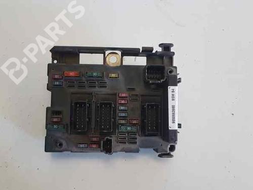 Fuse box PEUGEOT 307 CC (3B) 2.0 16V (136 hp) 9650663980 | BSMB4