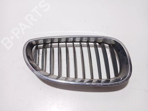 Used Grille BMW 5 (E60) 530 d (231 hp) 28621540