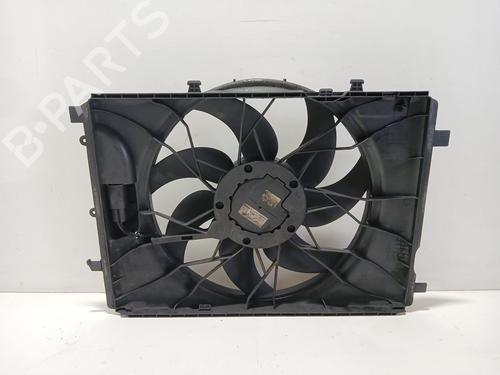 Used Radiator fan MERCEDES-BENZ E-CLASS (W212) E 300 (212.054) (231 hp) 29476717