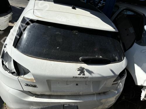 Tailgate PEUGEOT 308 II (LB_, LP_, LW_, LH_, L3_) 1.6 BlueHDi 120 | BP18319550C6 