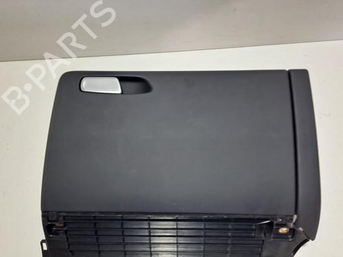 Handskerum AUDI A4 B8 Avant (8K5) 2.0 TDI | BP8308323C95 