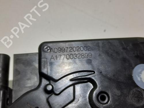 Front right lock MERCEDES-BENZ CLA Shooting Brake (X118) CLA 220 d (118.614) | BP12555055C97 