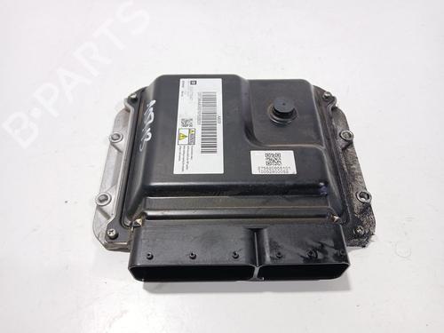 Used Engine control unit (ECU) OPEL ASTRA J (P10) [2009-2016]  30727871
