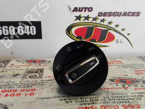 Forlygtekontakt SEAT ATECA (KH7, KHP) 1.4 TSI 4Drive (150 hp) 5248406