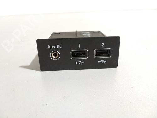 electronic-module-renault-captur-ii-hf_-2020-40079034 main image