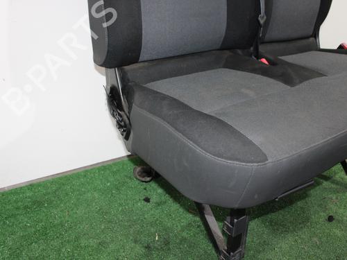 Right front seat NISSAN NV400 Van (X62, X62B) dCi 135 | BP16663274C16 