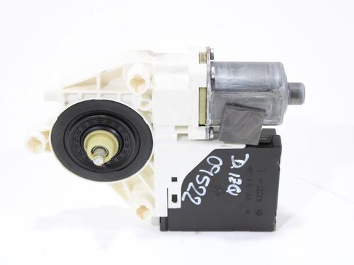 Right front window motor AUDI A3 Sportback (8PA) 1.8 TFSI | BP15839321E20 