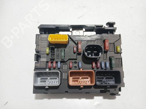 Used Fuse box PEUGEOT 307 SW (3H) 2.0 16V (140 hp) 29609625