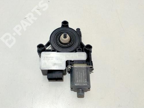 Used Left rear window motor VW GOLF VII (5G1, BQ1, BE1, BE2) 2.0 TDI (150 hp) 10358257