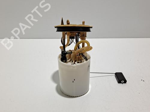 Used Fuel pump AUDI A3 Sportback (8VA, 8VF) 1.6 TDI (110 hp) 8417624