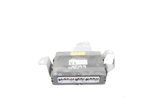Used Electronic module LEXUS IS II (_E2_) 220d (ALE20) (177 hp) 12526861
