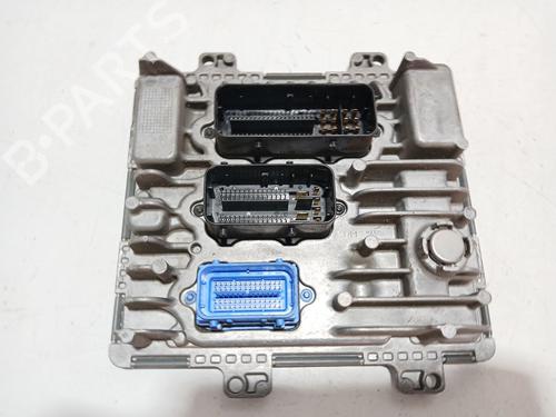 engine-control-unit-ecu-opel-astra-k-b16-2015-2016-2017-2018-2019-2020-2021-2022-40180479 main image