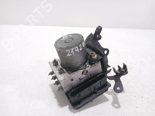 Used ABS pump ABS pump TOYOTA VERSO (_R2_) 2.0 D-4D (AUR20_, AUR20R) (124 hp) 33272011 33272011
