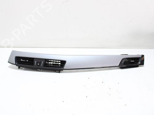 Used Air vent BMW X1 (F48) sDrive 18 d (150 hp) 19126829