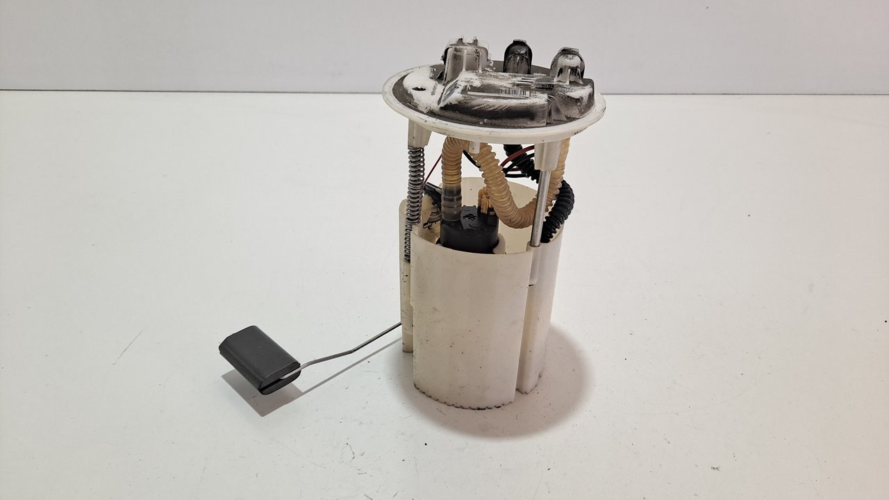 Fuel pump NISSAN JUKE (F15) 1.5 dCi 8045875 BParts