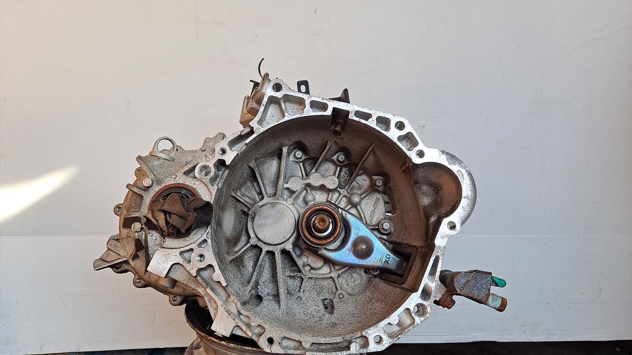 Gearbox HYUNDAI TUCSON (TL, TLE) 1.6 GDi 5137592 | B-Parts