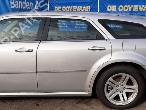 Used Left rear door CHRYSLER 300C Touring (LX, LE) 2.7 (193 hp) 19765680
